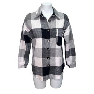 Black & White Buffalo Plaid Shacket Size S